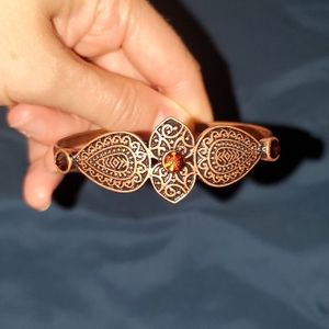 Bangle bracelet